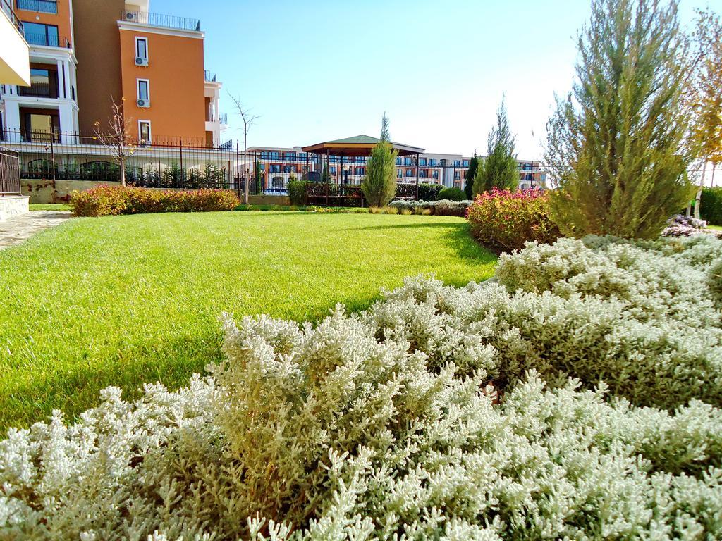 Oxygen Apartments Sveti Vlas Ngoại thất bức ảnh