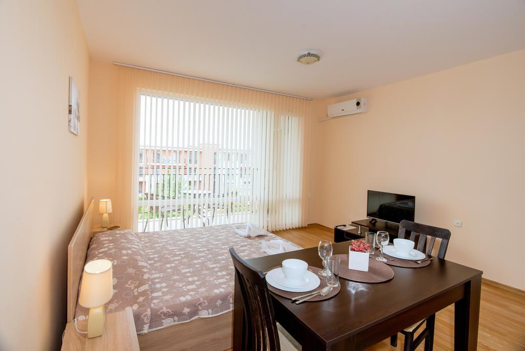 Oxygen Apartments Sveti Vlas Ngoại thất bức ảnh